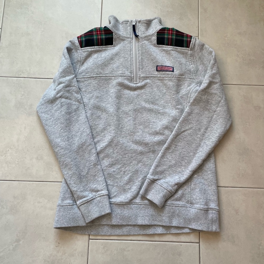 Size XS Vineyard Vines 3/4 zip sweatshirt, GUC